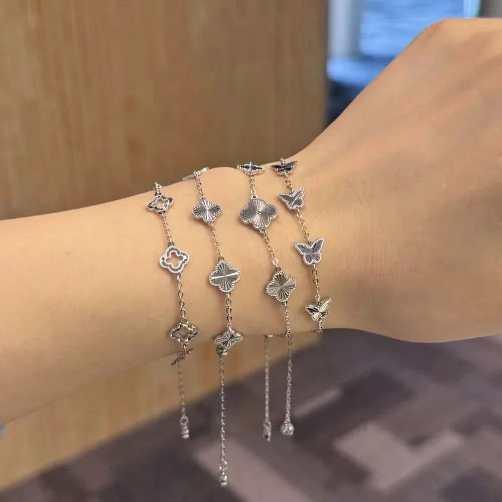 Dainty Clover Bracelet