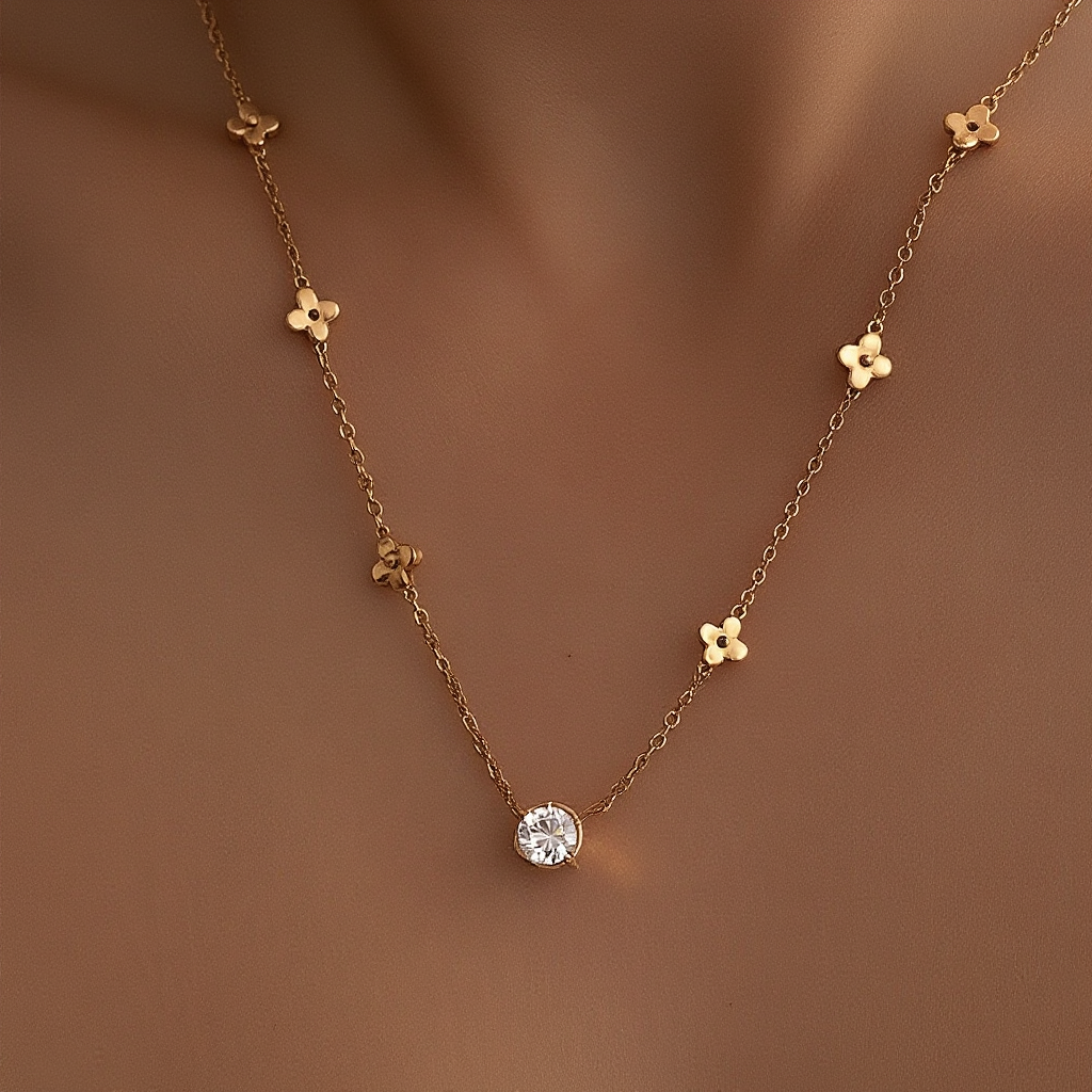 Carrie Clover Necklace