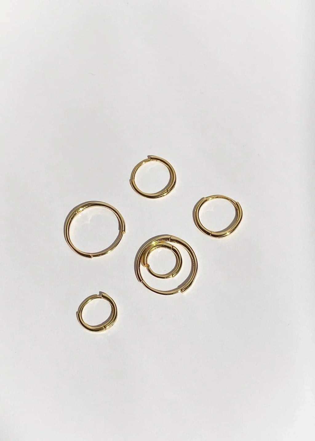 Cova Earrings - Gold Huggies