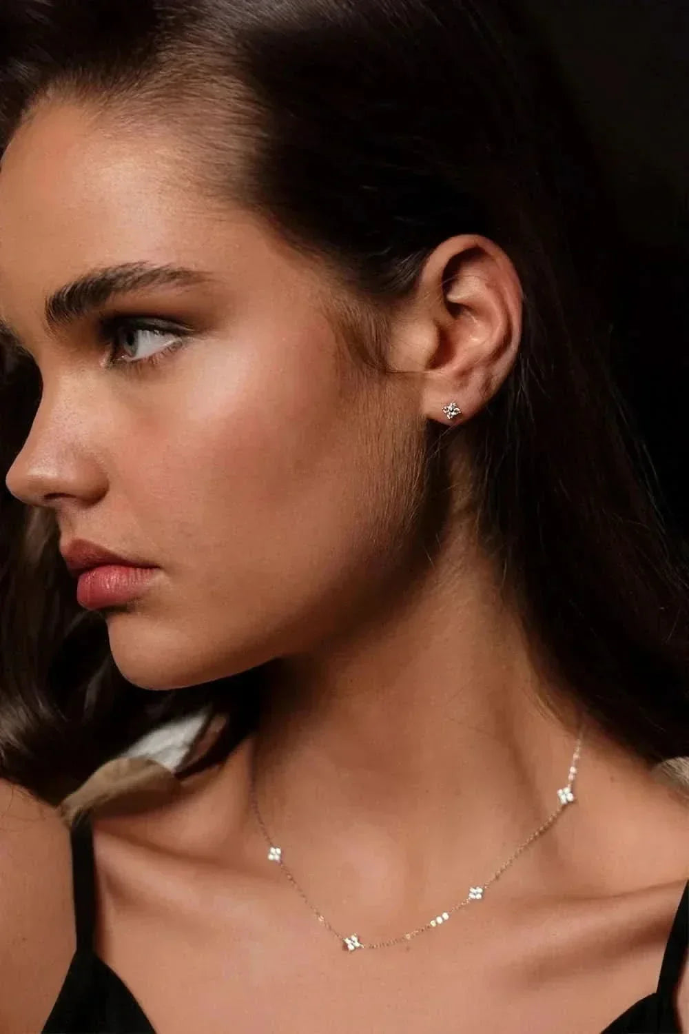 Loria Studs - Gold